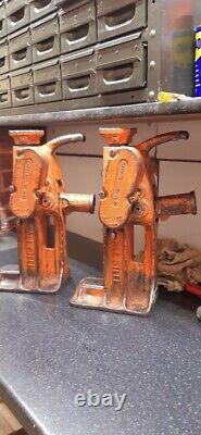 5 TON TOE/ TOP Jacks and Lifting bar, Used in Printing Industries