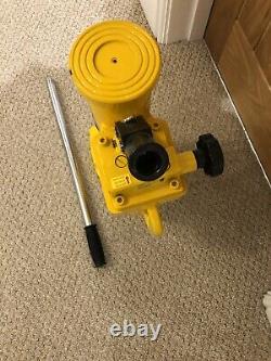 TOTALLIFTER HYDRAULIC 10 TON TOE JACK 420 650mm LIFT HEIGHT FORKLIFT