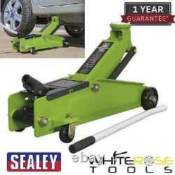 Cric roulant Sealey 3 tonnes avec châssis long, robuste et de couleur verte très visible pour voiture